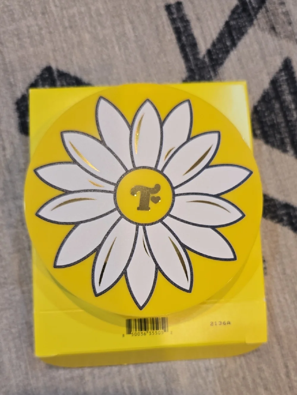 Trixie Cosmetics Flower Power Bronzer Trio - Groovy Gardenia
